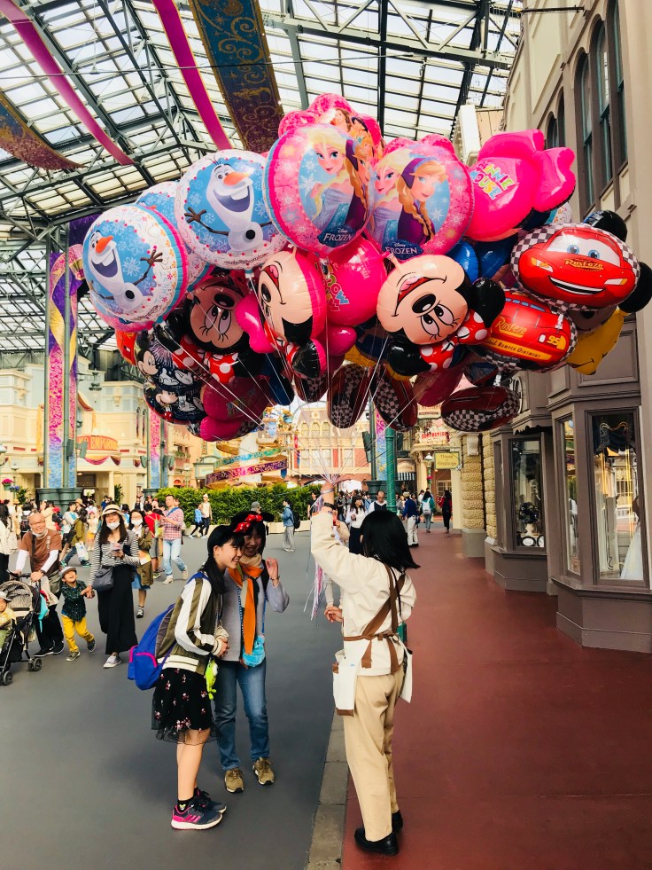 Tokyo Disney Balloons